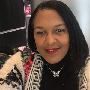 Meet your Posher, Cheryl